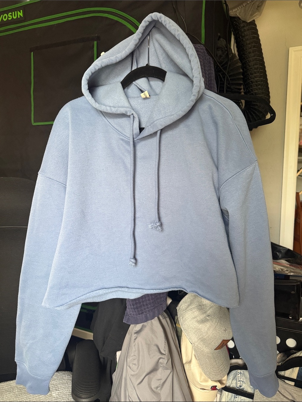 NWOT Thick Warm Cozy Light Blue Cropped Hoodie - Women